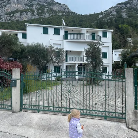 Klek Apartment דירה קלק